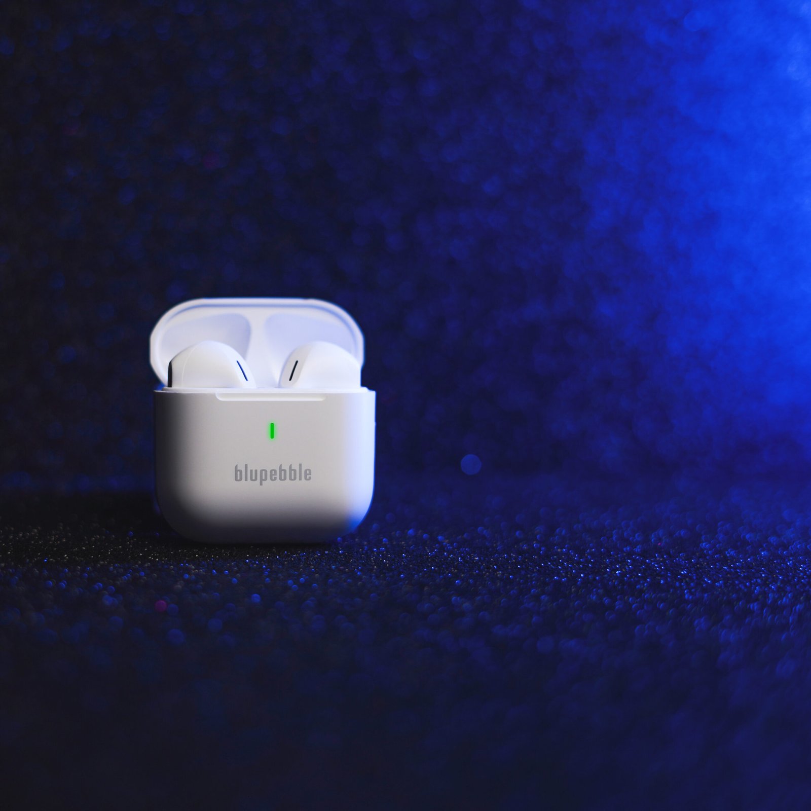 Blupebble TuneFlow True Wireless Earbuds – Crystal Clear Sound, Sleek White Design BP-TWSTUNEFLOW-WH thumbnail 12