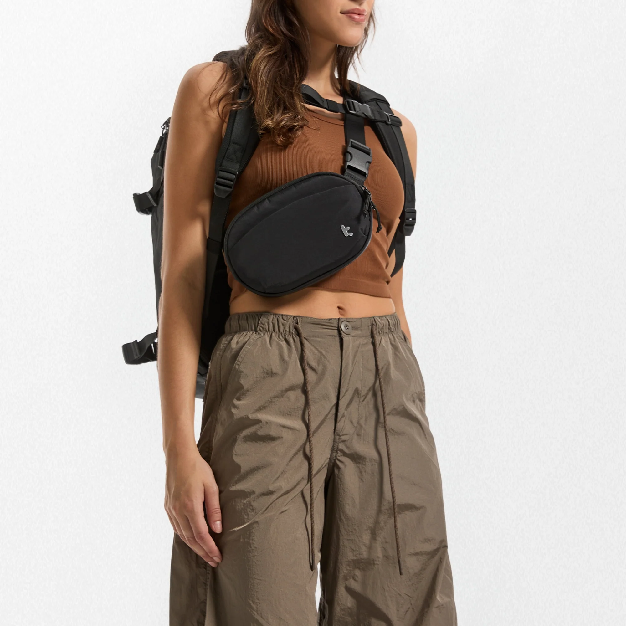 TOMTOC SLINGBEAN T32 BELT BAG BLACK T32S1D1 thumbnail 7