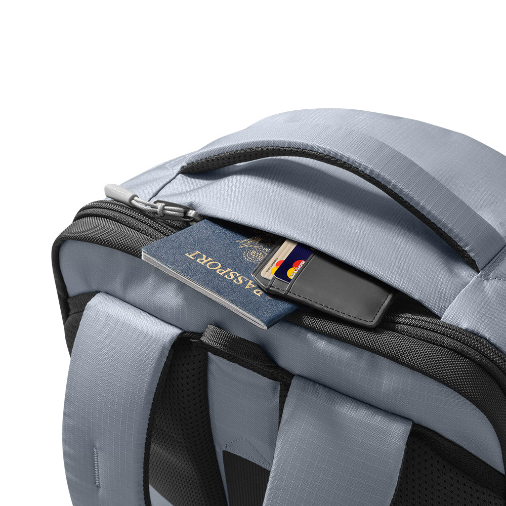 TOMTOC NAVIGATOR T66 17 INC BACKPACK LIGHT GRAY T66M1G2H/40L TRAVEL LAPTOP thumbnail 2
