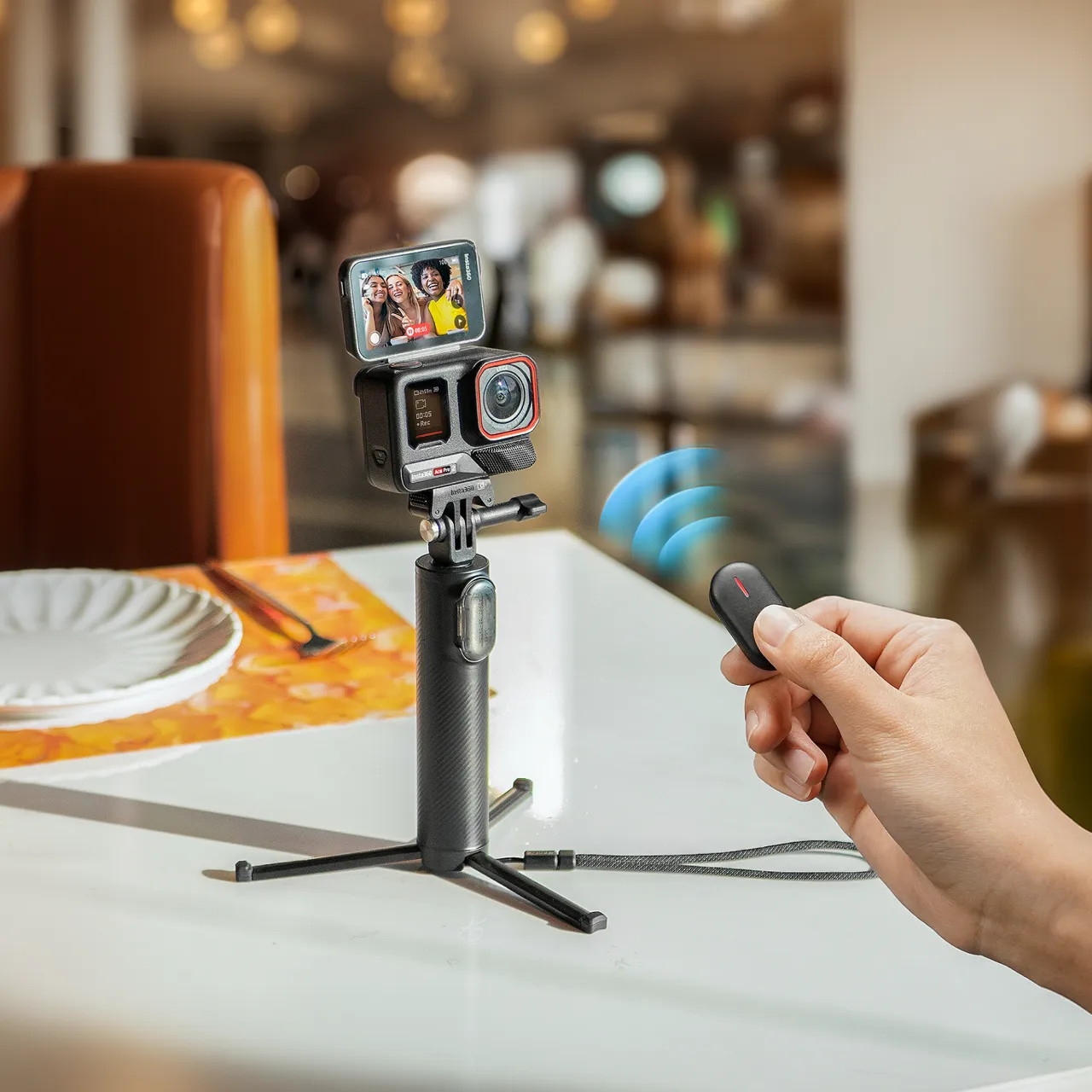 INSTA 360 MINI 2 IN 1 TRIPOD 2.0 REMOTE KIT CINSEAVJ thumbnail 6