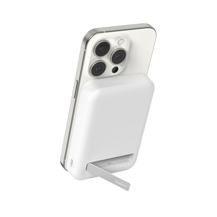 BELKIN BOOST CHARGE PRO 8K MAGNETIC POWERBANK WHITE BPD007BTWH