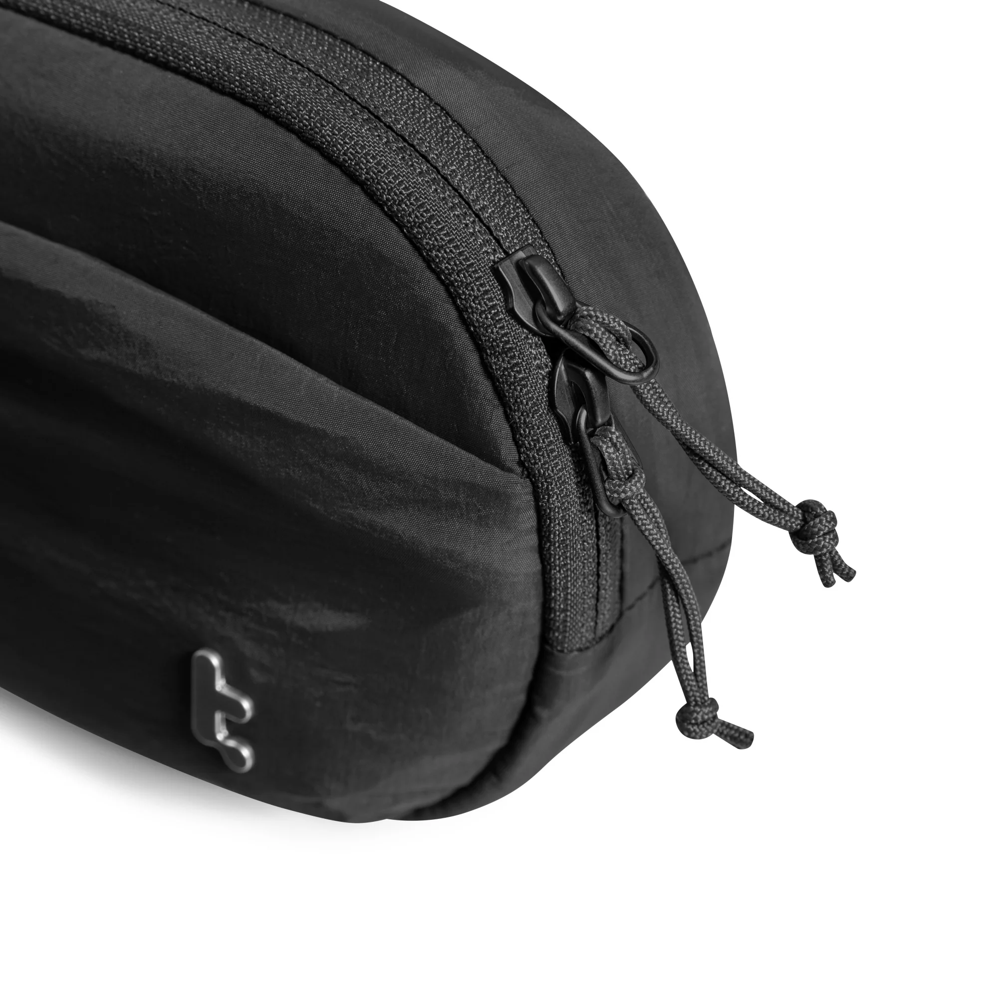 TOMTOC SLINGBEAN T32 BELT BAG BLACK T32S1D1 thumbnail 11