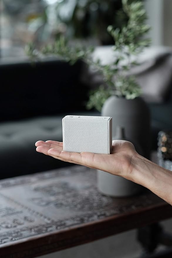 URBANISTA SYDNEY PORTABLE SPEAKER MIDNIGHT WHITE MIST thumbnail 5