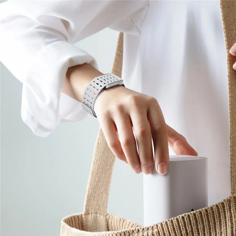 WHOOP 5.0 BREATHABLE MAGNETIC WRIST BAND STRAP LIGHT GRAY thumbnail 5
