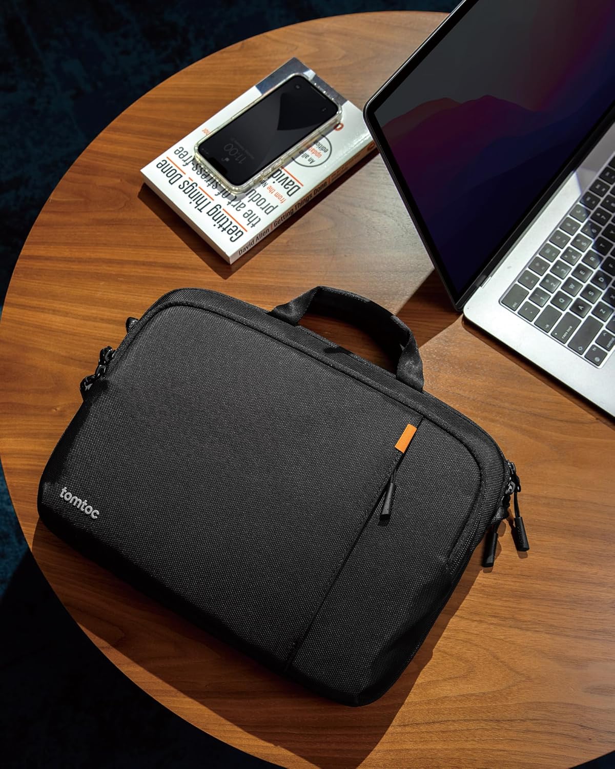 TOMTOC DEFENDER A30 13.5-14 INCH LAPTOP SHOULDER BAG BLACK A30D2D1 thumbnail 8