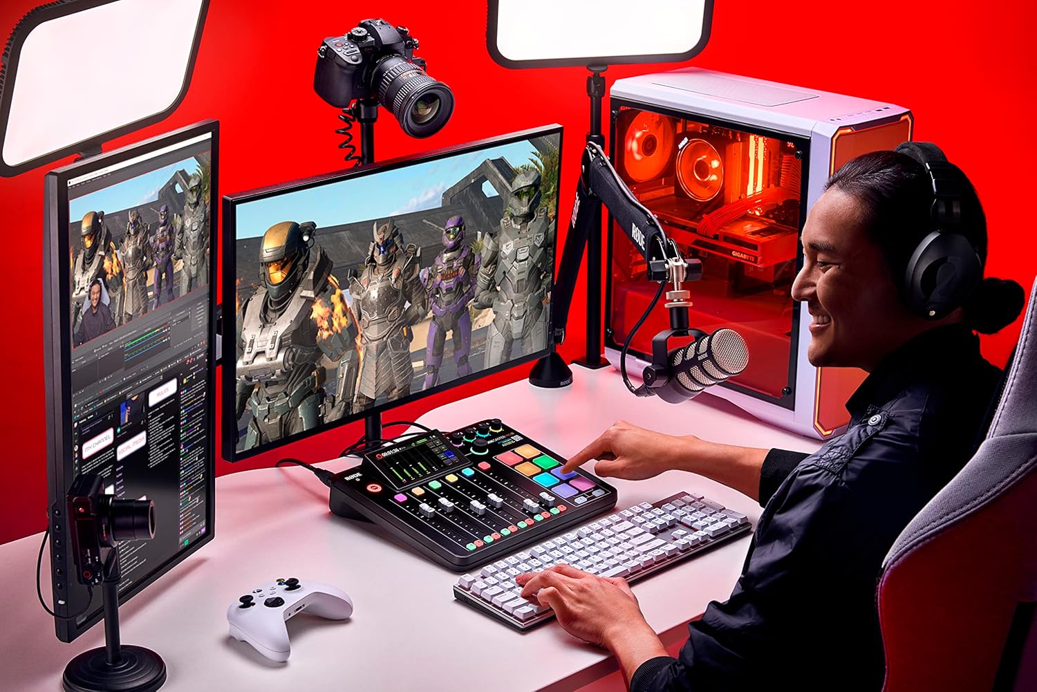 RODECASTER PRO II INTEGRATED AUDIO PRODUCTION STUDIO BLACK thumbnail 9