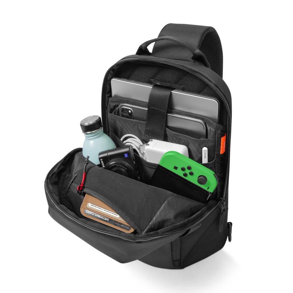 Tomtoc Navigator T24 Sling Bag | Sleek and Functional Everyday Carry thumbnail 7