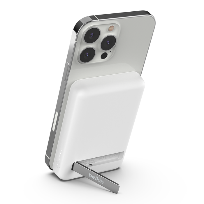 BELKIN BOOST CHARGE MAGNETIC WIRELESS POWERBANK 5K + STAND WHITE BPD004BTWT