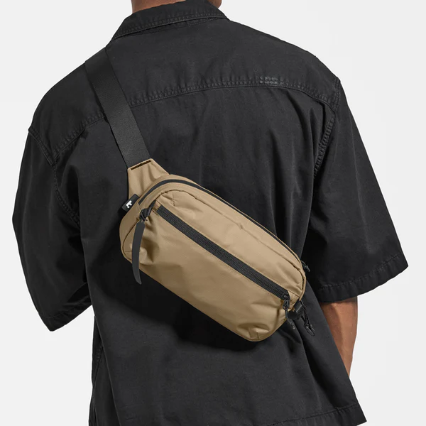 TOMTOC AVIATOR T35 SLING BAG KHAKI T35M1K1 thumbnail 3