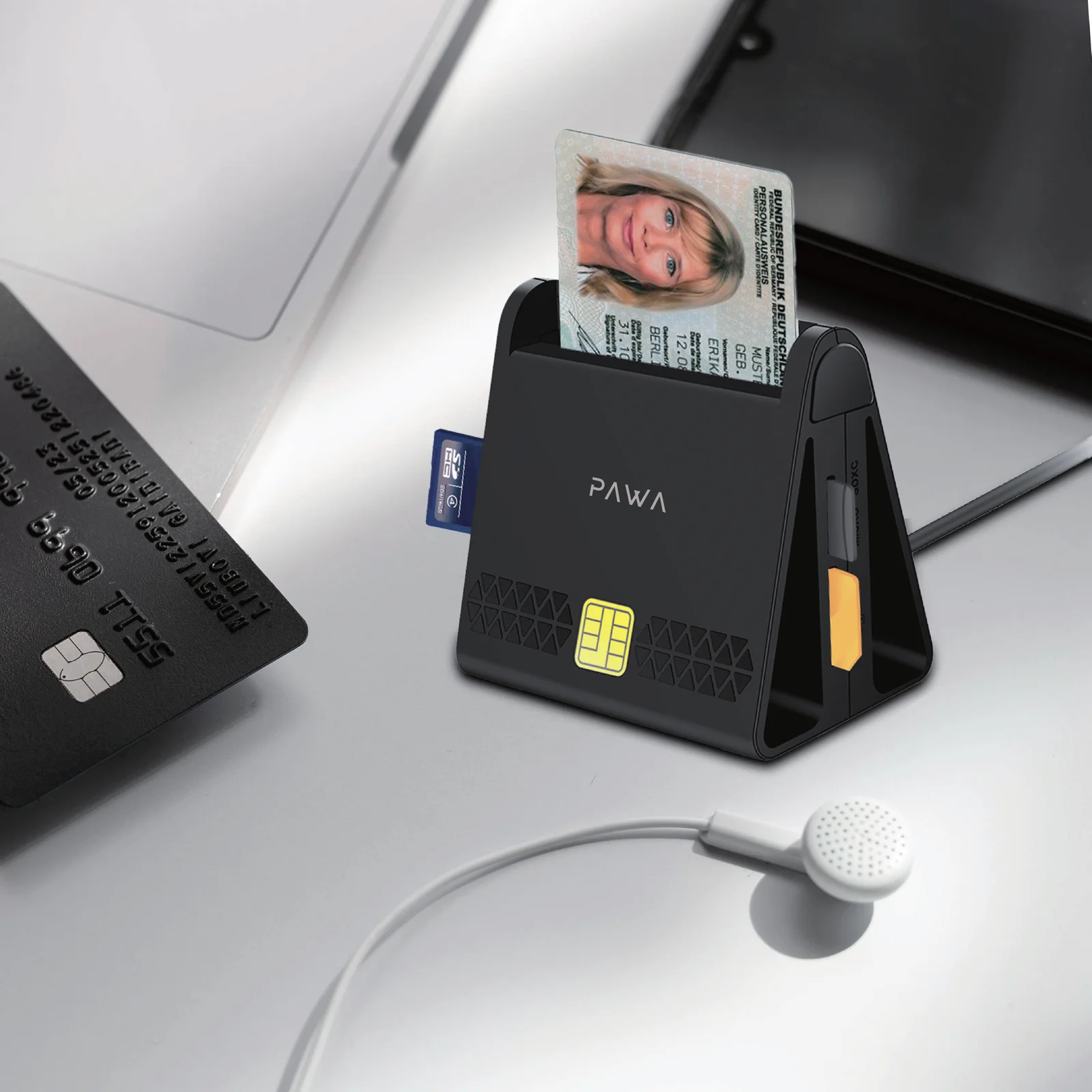 PAWA MULTI SLOTS SMART CARD READER BLACK PWATCDR143-BK thumbnail 2