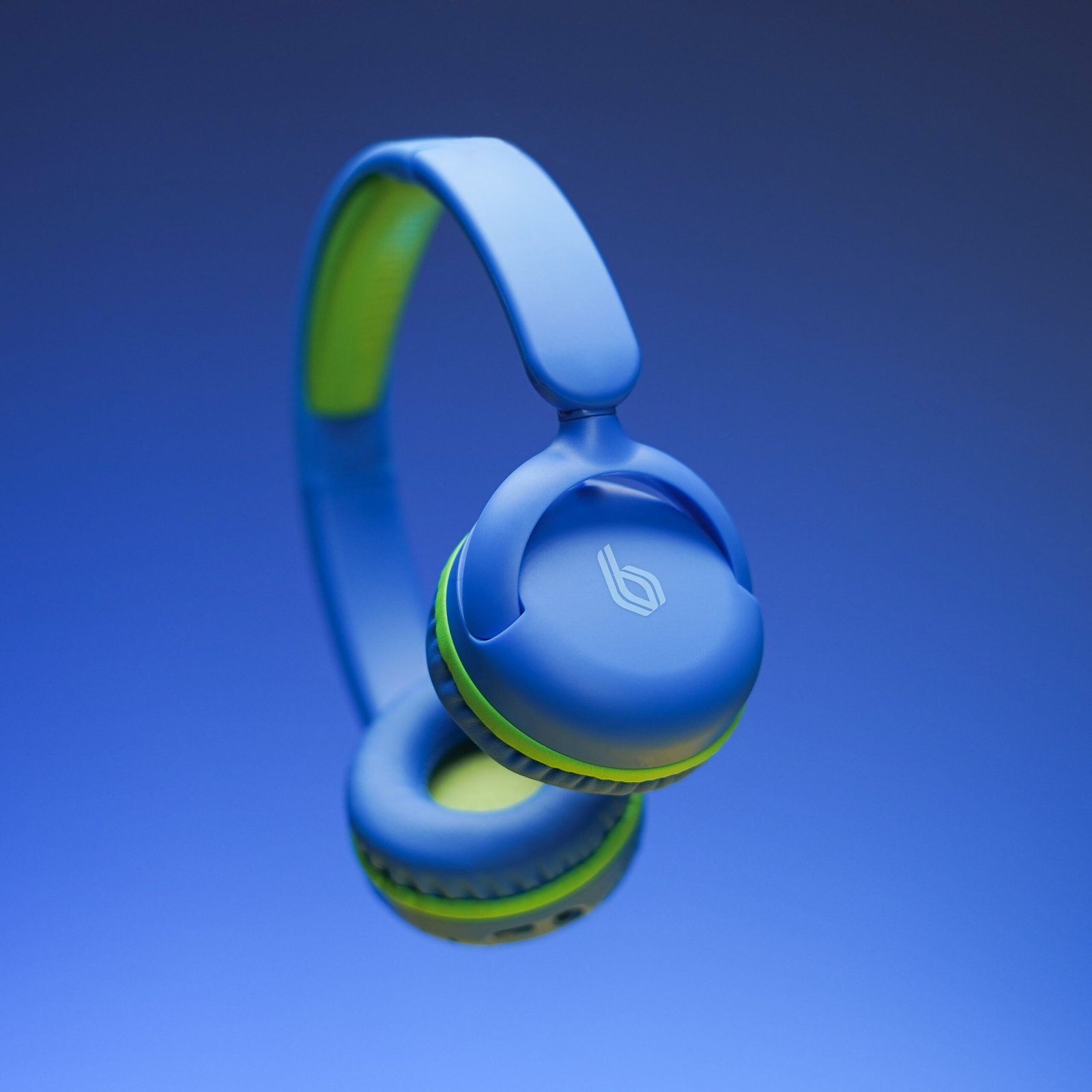 Bluepebble Kids Pulse Audio KD80 Wireless Headphones - Safe & Stylish BP-PAD80JNR thumbnail 9
