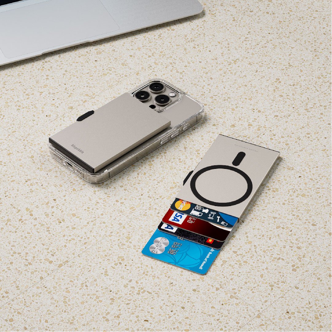 Bluepebble 3-Card Magnetic Holder with RFID Protection - Sleek and Secure BP-3CARRDMAG thumbnail 2