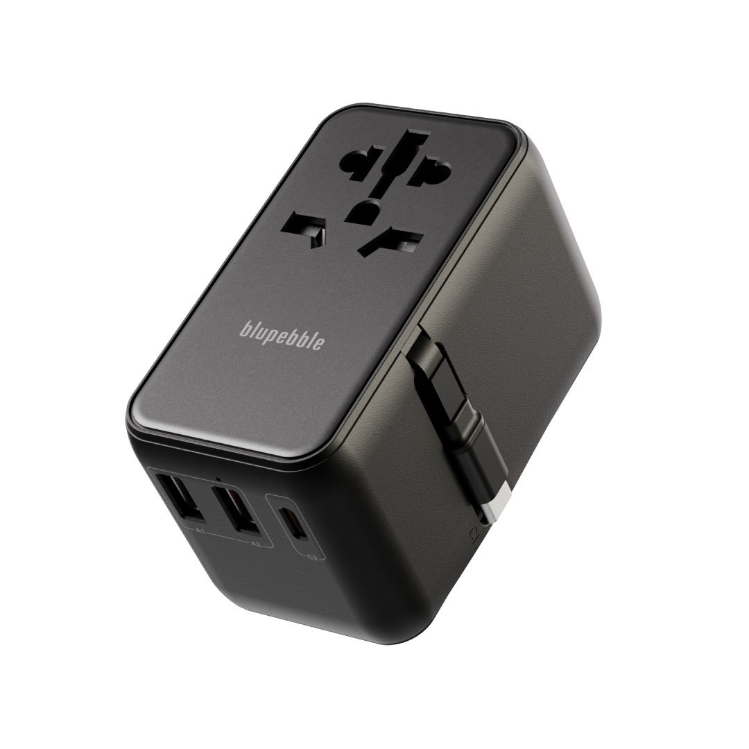 BLUPEBBLE PASSPORT 6 WORLD TRAVEL ADAPTER WITH GAN III TECH 70W USB C2 USB A W CABLE BP-TVL006BK
