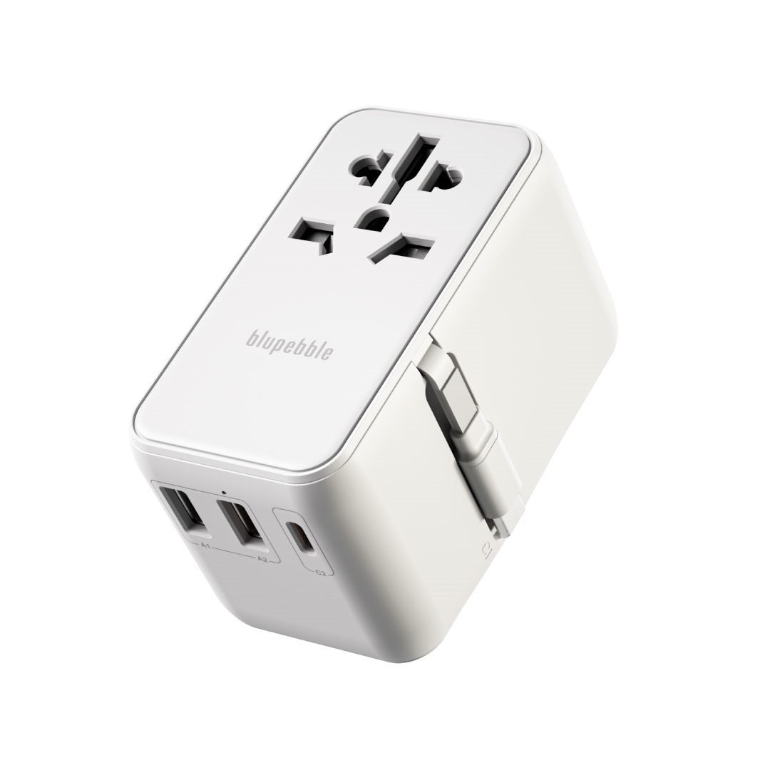BLUPEBBLE PASSPORT 6 WORLD TRAVEL ADAPTER WITH GAN III TECH 70W USB C2 USB A W CABLE BP-TVL006WH