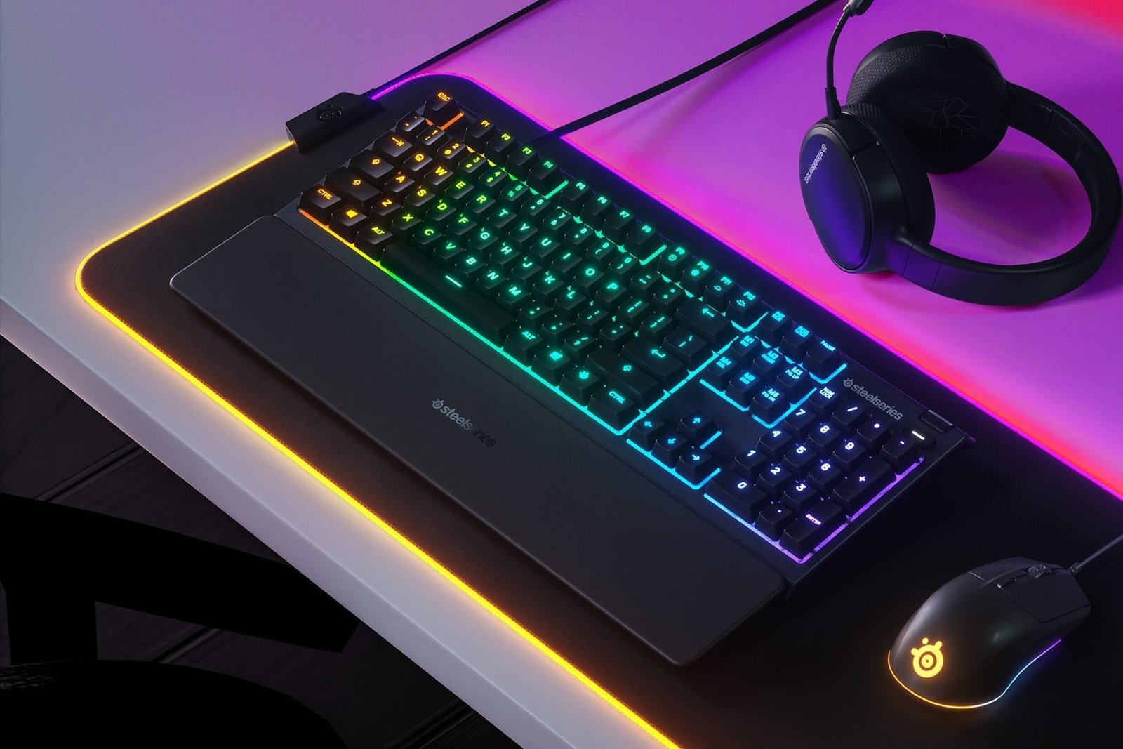 SteelSeries Apex 3 RGB Wired Gaming Keyboard (64795) - Splash Resistant, Whisper Quiet Gaming Switches, Customizable RGB Backlighting thumbnail 2