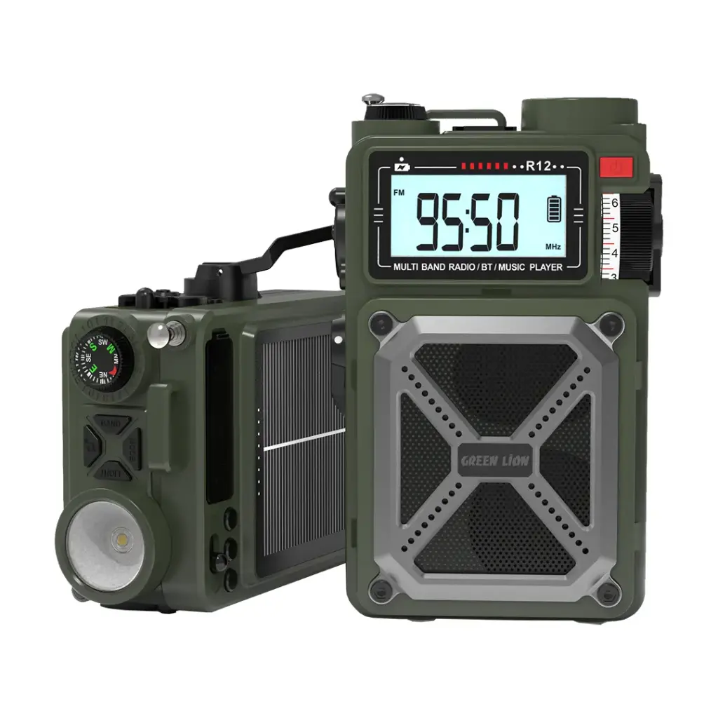 GREEN LION VINTAGE SOLAR PRO RADIO AND BLUETOOTH SPEAKER WITH POWER BANK GREEN GNVRADIOBTGN