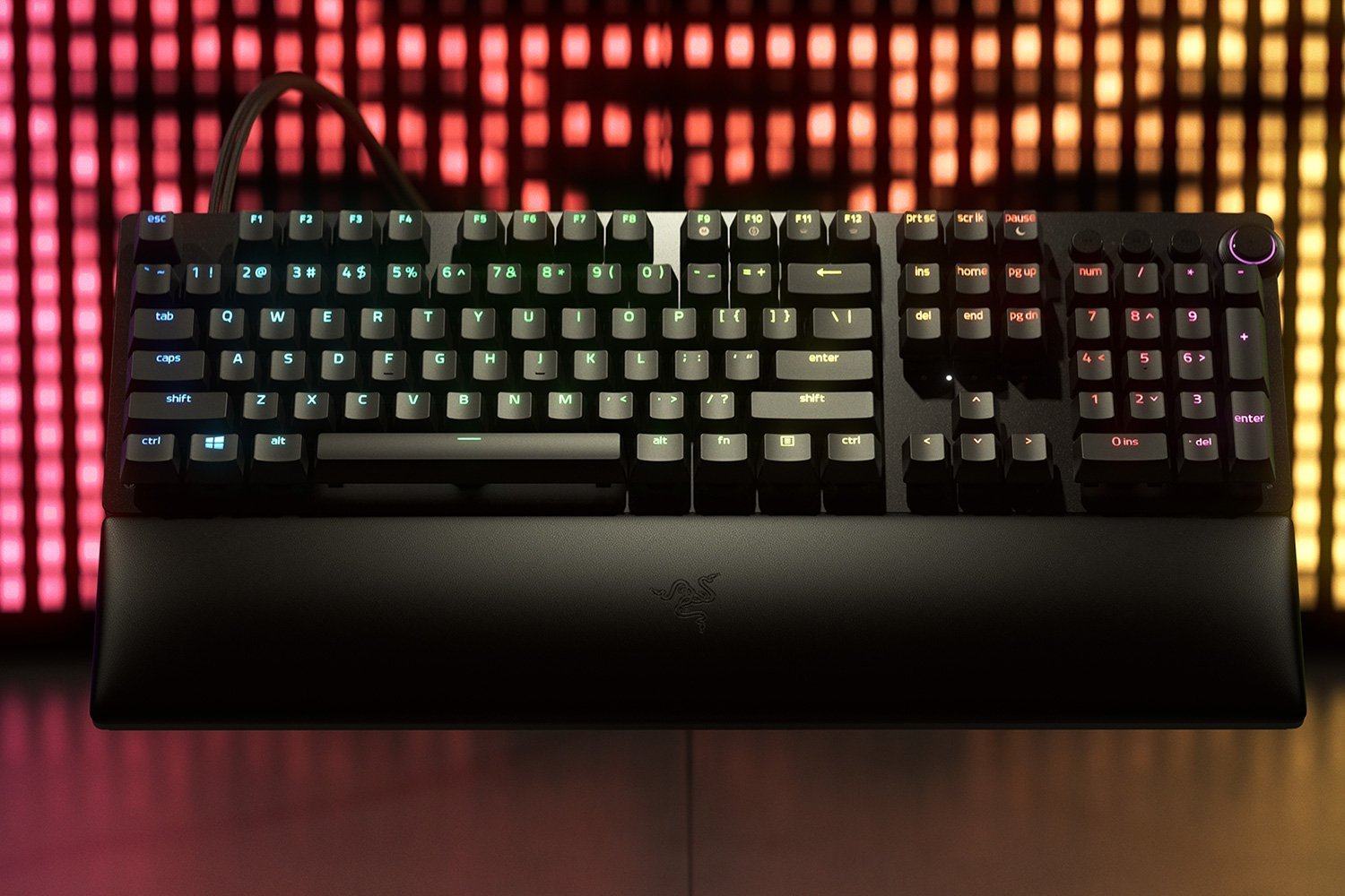 RAZER HUNTSMAN V2 ANALOG OPTICAL GAMING KEYBOARD RZ03-03610100-R3M1 thumbnail 5