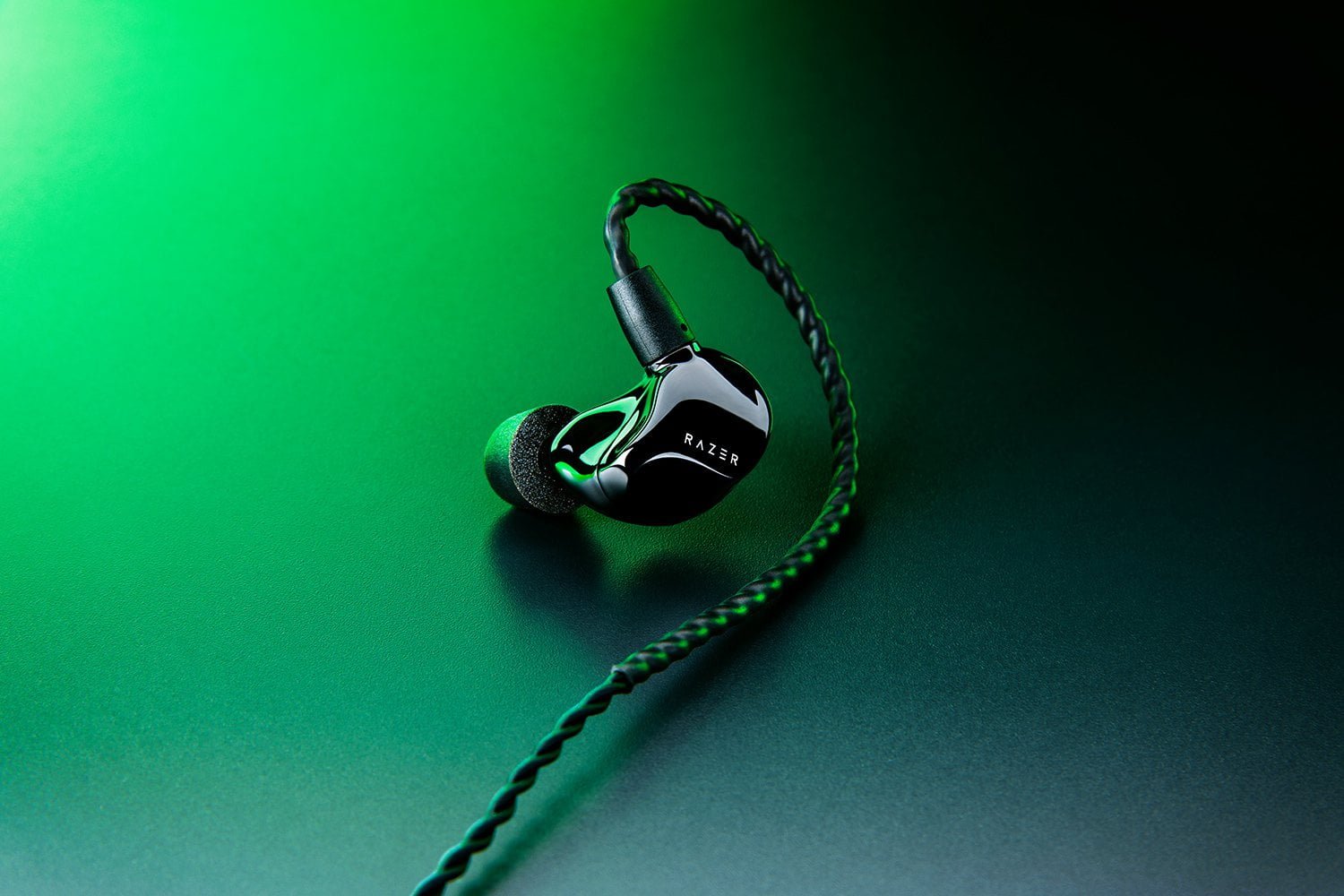 RAZER MORAY HEADPHONES WIRED IN-EAR BLACK RZ12-04450100-R3M1 thumbnail 6