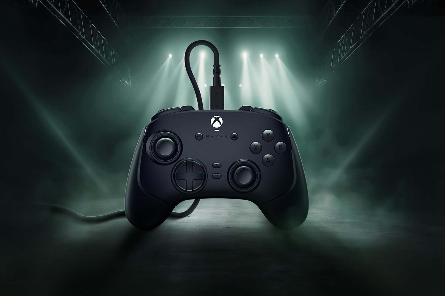 Razer Wolverine V3 Tournament Edition Controller (Black, RZ06-05210100-R3M1) - Mechanical Tactile Buttons for Precision Gaming