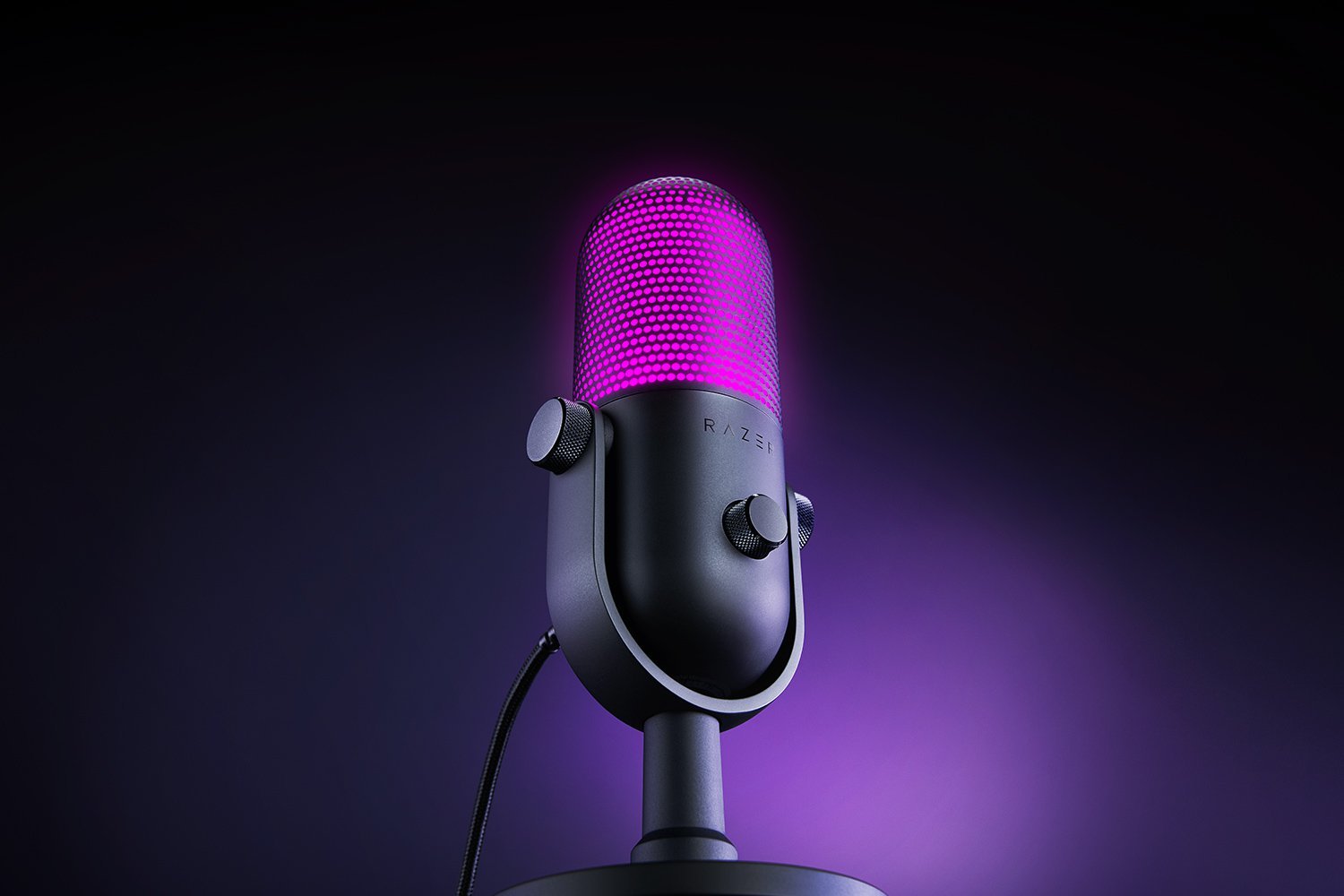Razer Seiren V3 Chroma RGB USB Microphone (RZ19-05060100-R3M1) - Studio-Quality Audio with Tap-to-Mute and RGB Lighting thumbnail 6