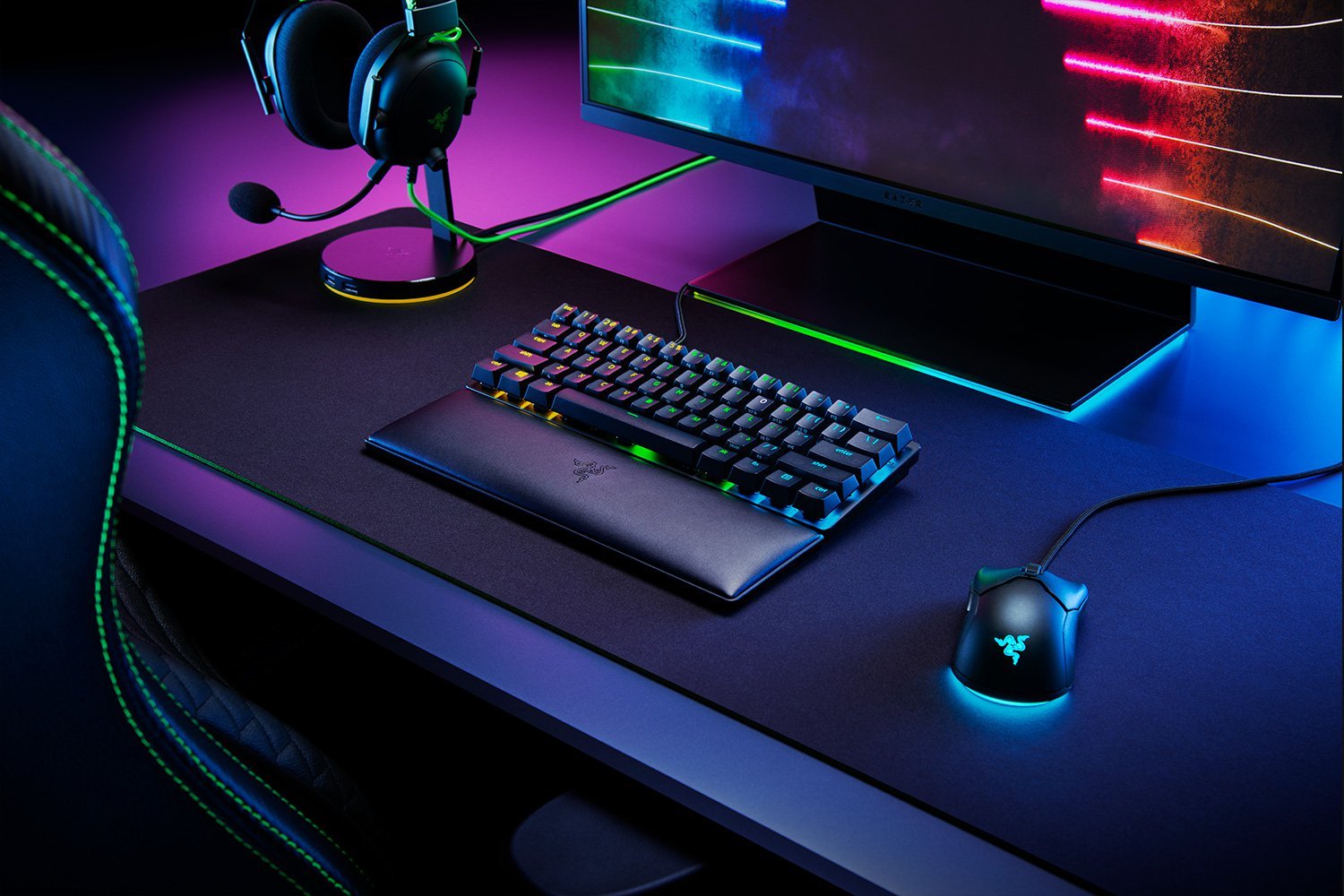 Razer Ergonomic Wrist Rest for Mini Keyboards (RC21-01720100-R3M1) - Compact Support for Comfortable Typing thumbnail 7