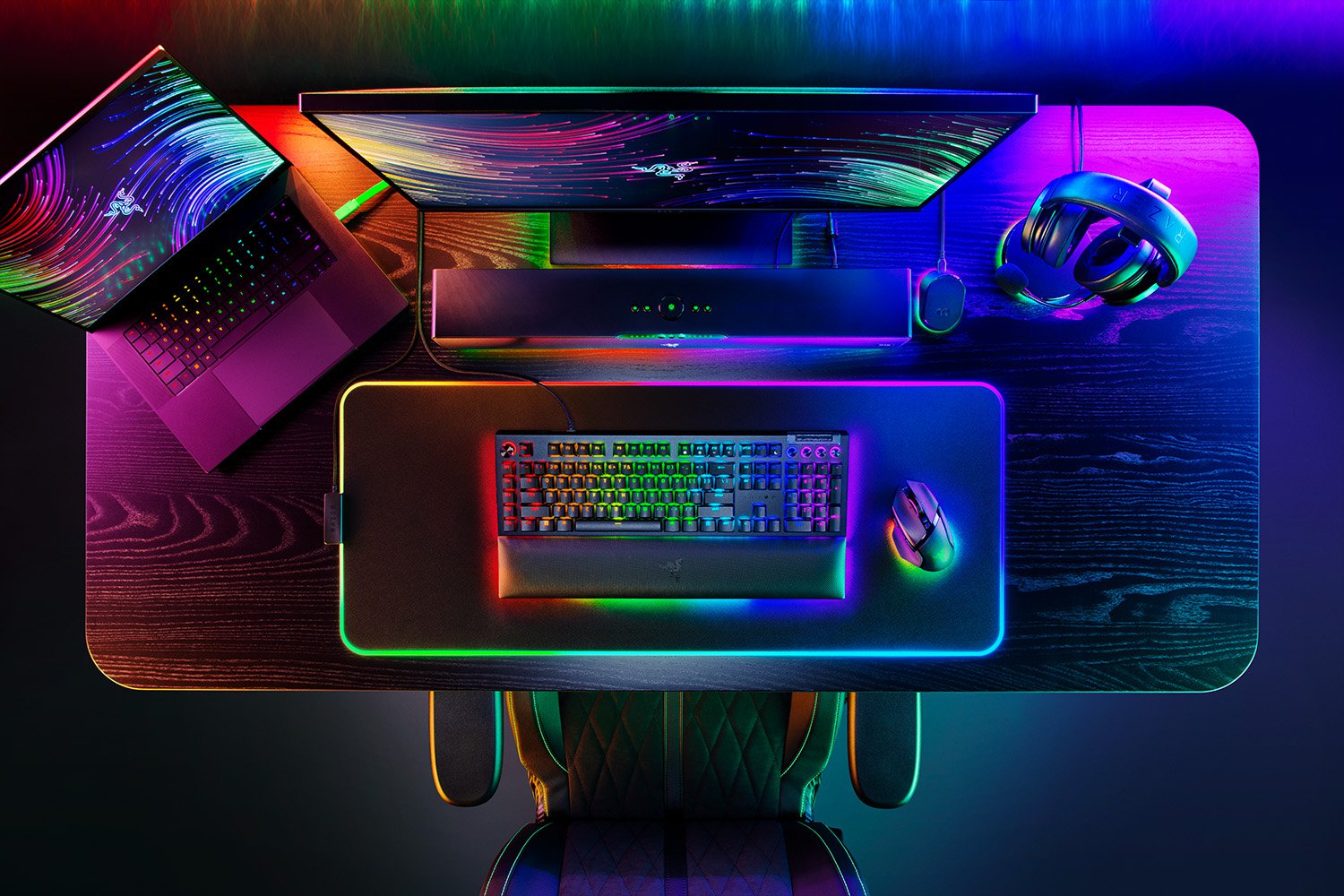 RAZER BLACKWIDOW V4 PRO KEYBOARD YELLOW SWITCH LAYOUT RZ03-04681800-R3M1 thumbnail 4
