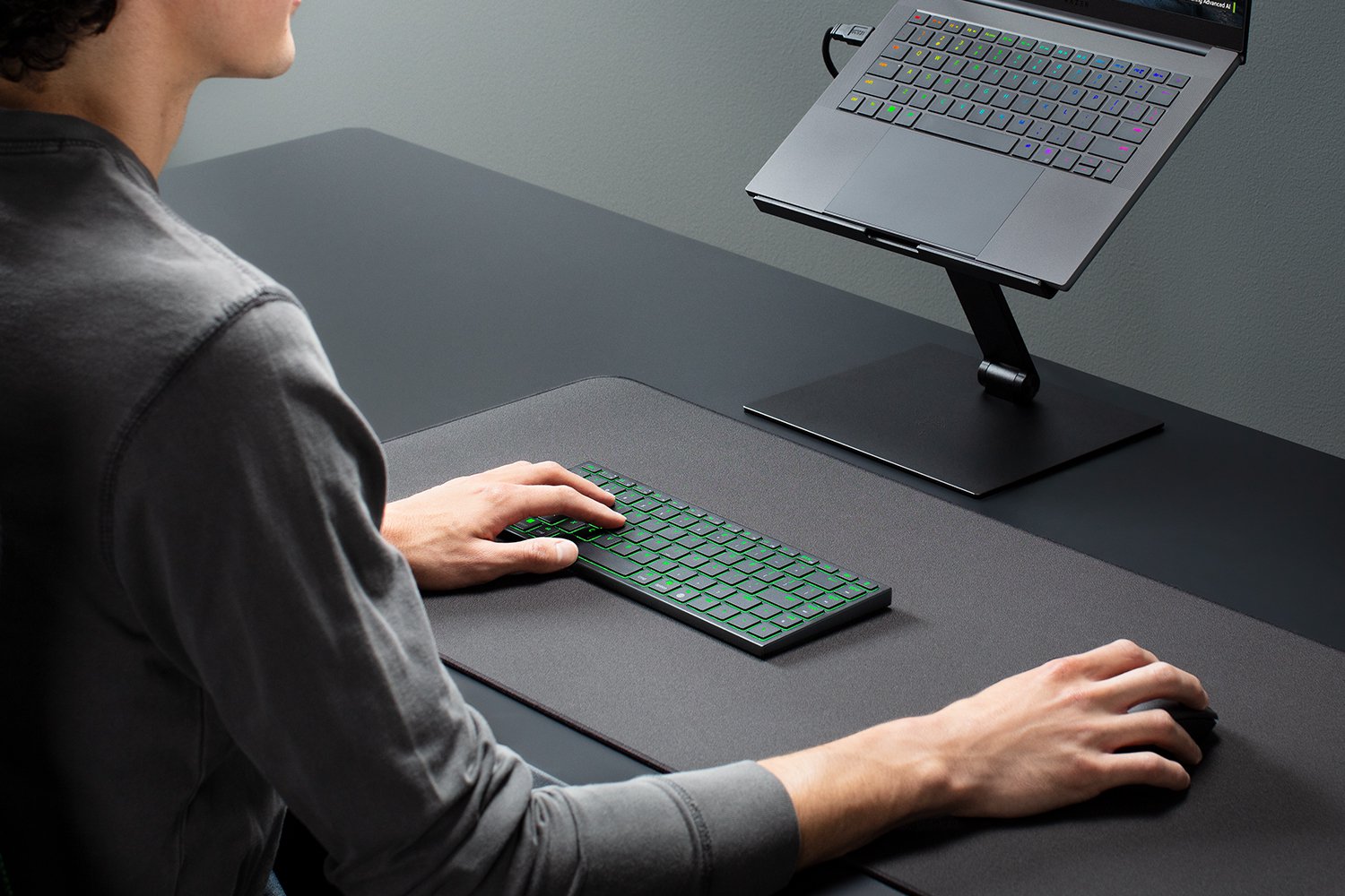 RAZER JORO WIRELESS PORTABLE GAMING KEYBOARD WITH RGB BLACK RZ03-02360100-R3M1 thumbnail 3
