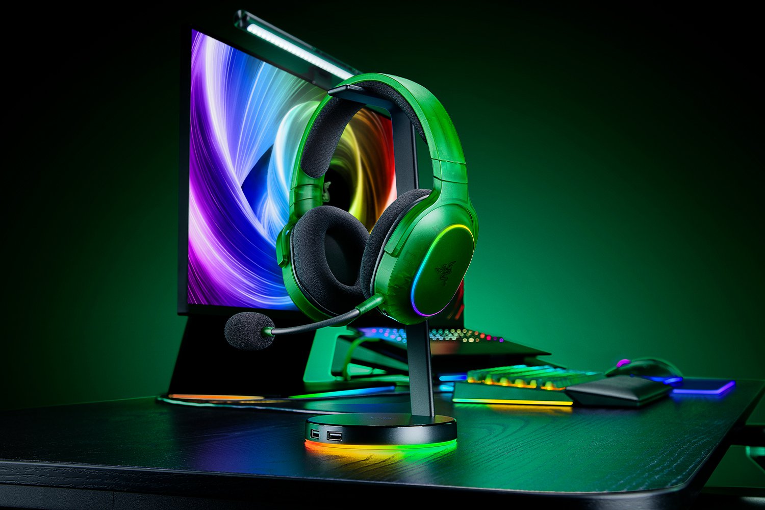 RAZER BARRACUDA X CHROMA WIRELESS GAMING HEADSET PHANTOM GREEN RZ04-05220300-R3M1 thumbnail 7