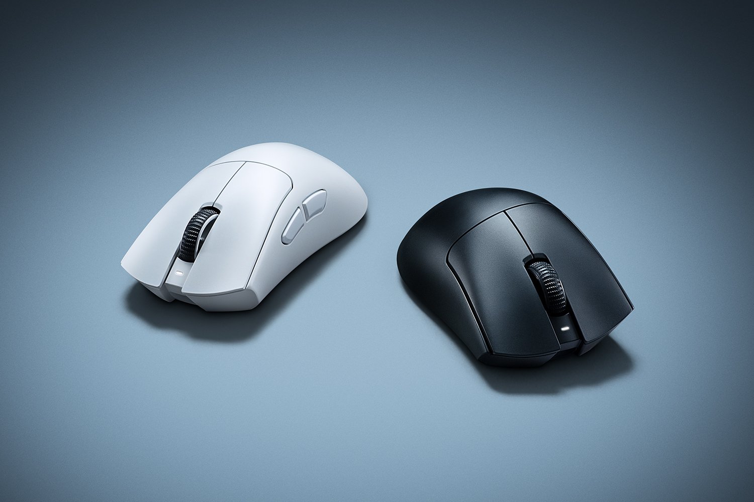 RAZER DEATHADDER V4 PRO ULTRA LIGHTWEIGHT WIRELESS ERGONOMIC GAMING MOUSE WHITE RZ01-05330200-R3G1 thumbnail 7