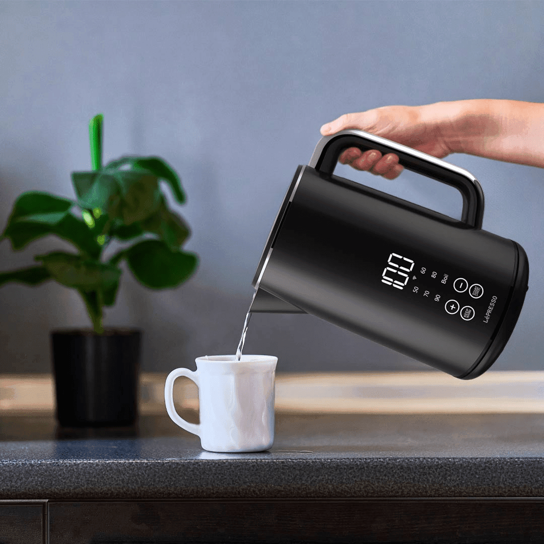 LEPRESSO SMART ELECTRIC KETTLE 1.7 L WITH TOUCH PANEL BLACK LPTPSKBK thumbnail 3
