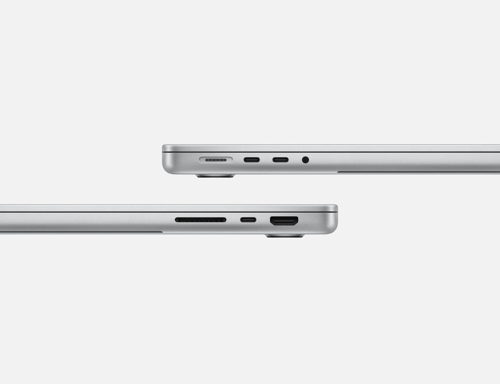 Apple MacBook Pro 14-Inch M4 Max Chip with 14-Core CPU, 32-Core GPU, 36GB RAM, 1TB SSD, Silver Arabic MX2G3 thumbnail 6