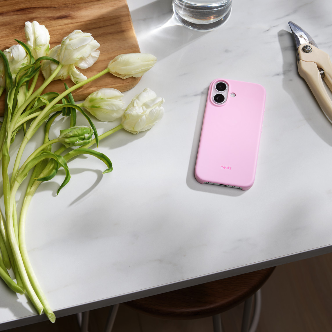 BEATS IPHONE 17 CASE WITH MAGSAFE AND CAMERA CONTROL PEBBLE PINK MGK44 thumbnail 2