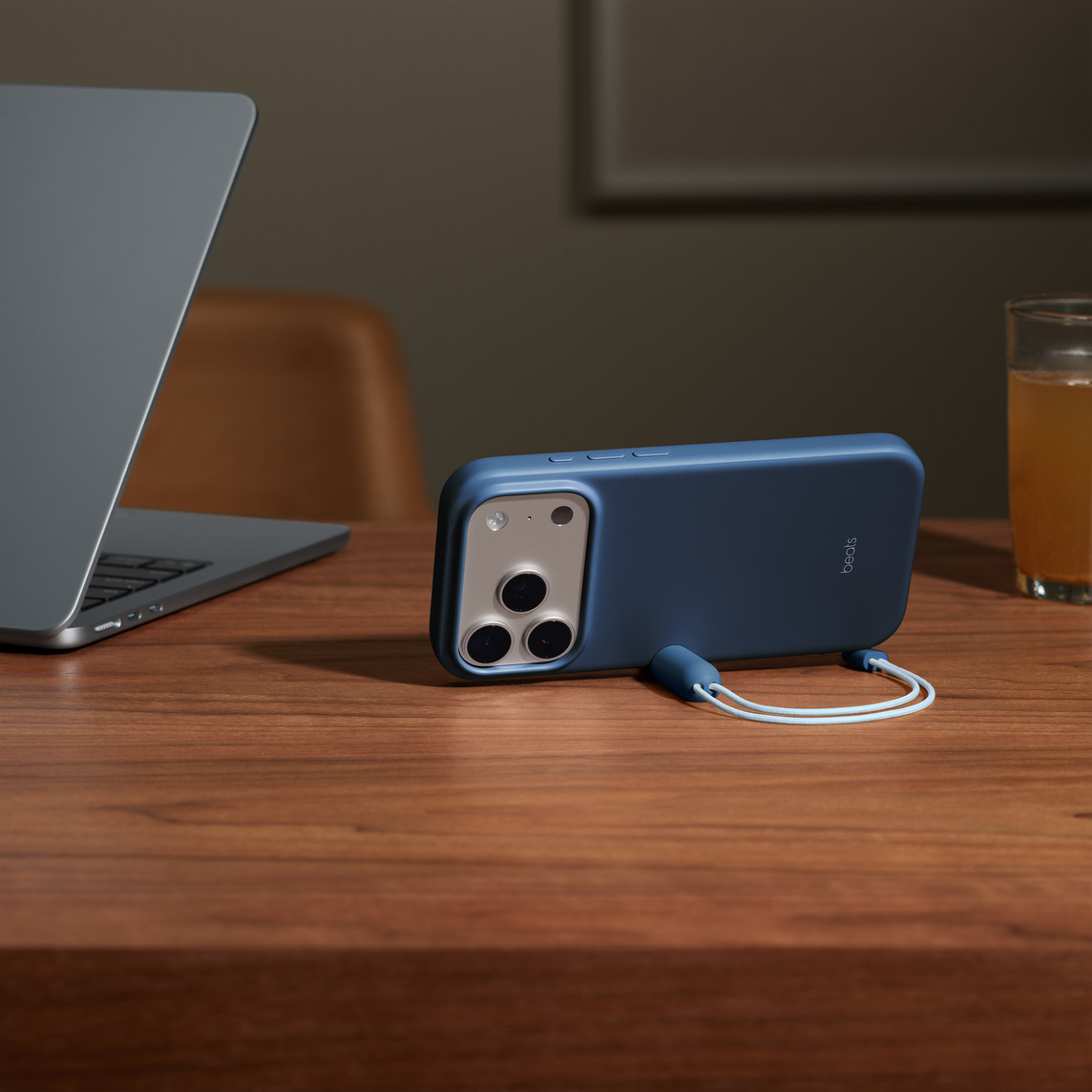 BEATS IPHONE 17 PRO KICKSTAND CASE WITH MAGSAFE AND CAMERA CONTROL BEDROCK BLUE MGTP4 thumbnail 4
