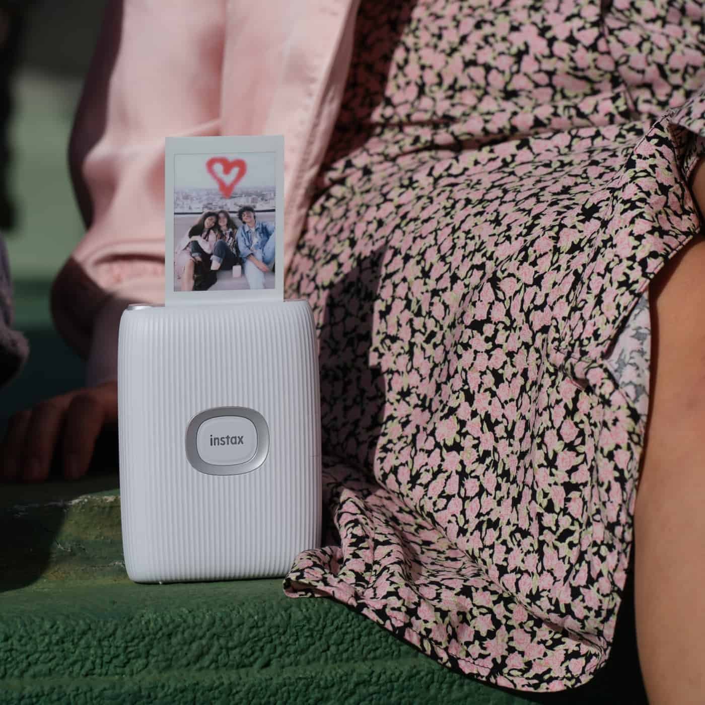Fujifilm Instax Mini Link 2 Smartphone Printer - Instant Photo Printing on the Go thumbnail 8