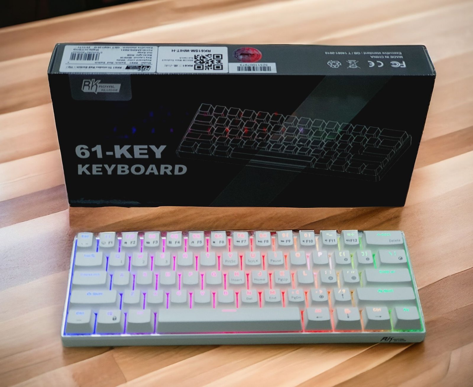 ROYAL KLUDGE GAMING KEYBOARD RGB TRI MODE HOT PLUG RED SWITCH WHITE RK61 thumbnail 2