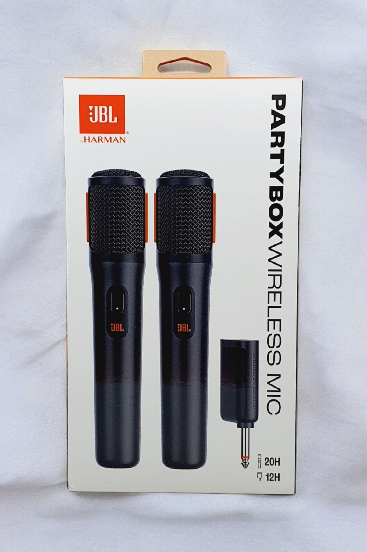 JBL PartyBox Wireless Microphone - Take the Stage Anywhere thumbnail 2