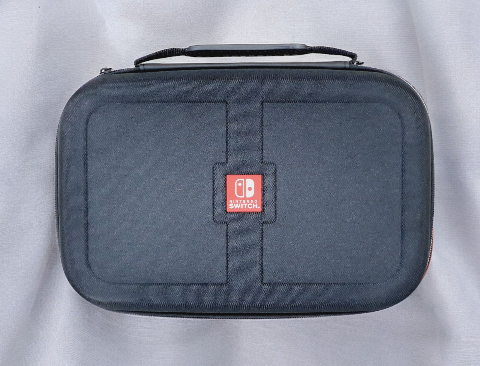 NINTENDO SWITCH GAME TRAVELER DELUXE SYSTEM CASE BLACK thumbnail 3