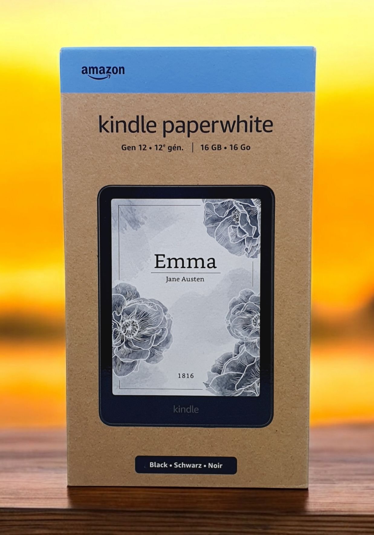 Amazon Kindle Paperwhite 7-Inch (12th Generation) E-Reader - USB-C, Waterproof, Adjustable Warm Light (Black) thumbnail 6
