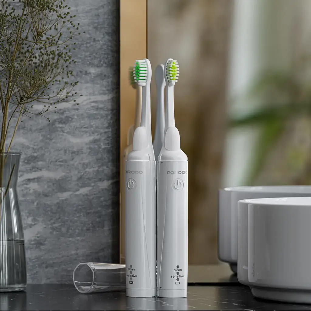 PORODO LIFESTYLE RECHARGEABLE ELECTRIC TOOTHBRUSH-WHITE-PDLFT210WH thumbnail 2
