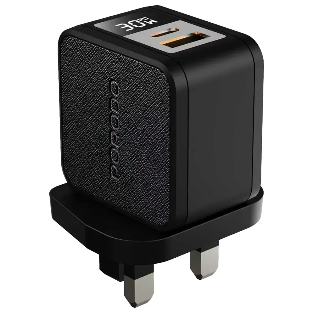 PORODO QUANTUM GAN 30W MULTI PORT CHARGER WITH DIGITAL DISPLAY BLACK PDFWCH092BK thumbnail 2
