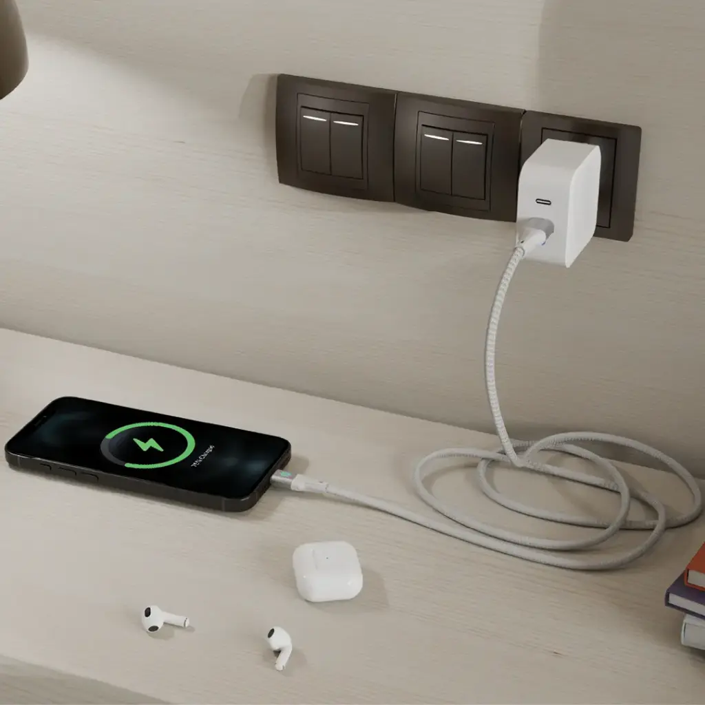 PORODO USB A TO USB C CHARGING DATA CABLE 1M SILVER PDDC96SL thumbnail 4