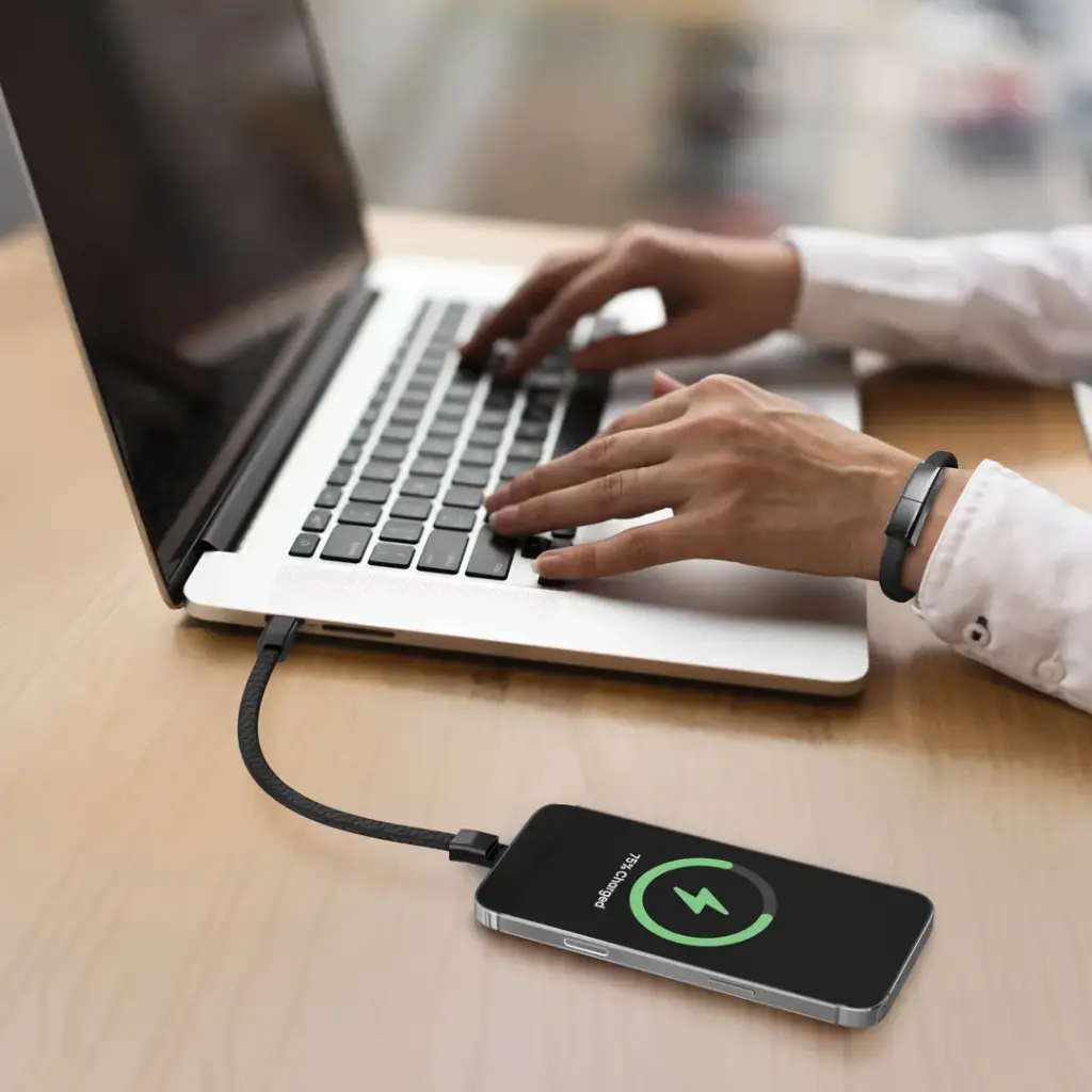 PORODO PD27W USB C TO LIGHTNING WRISTBAND MAGNETIC STEEL CLASP CABLE BLACK PDETK21BK thumbnail 5