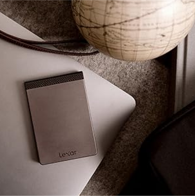 Lexar® SL200 Portable SSD thumbnail 2