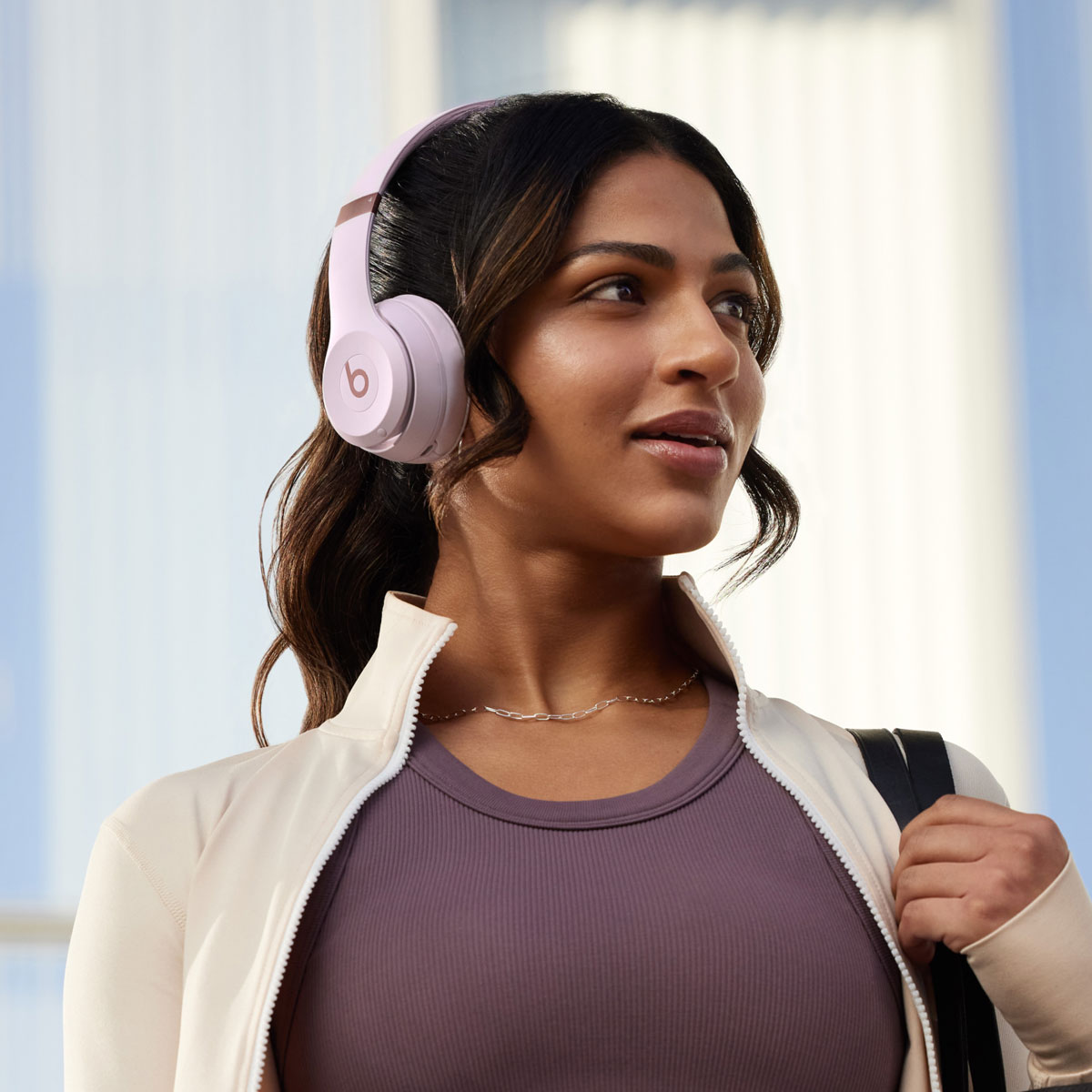 BEATS SOLO 4 WIRELESS HEADSET SLATE BLUE MUW43 thumbnail 4
