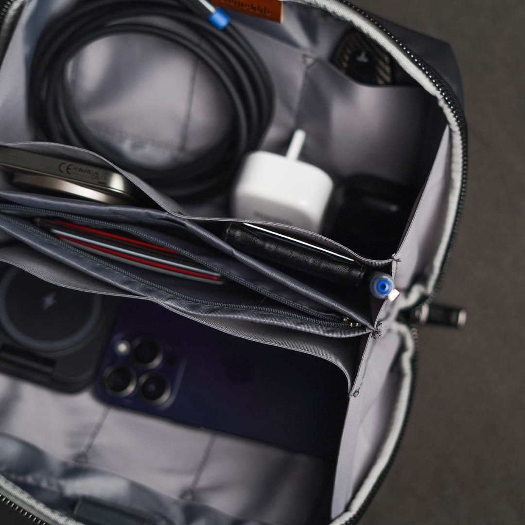 Blupebble Urban Pebble Gear Mobile Accessories Storage Bag in Dark Grey thumbnail 5