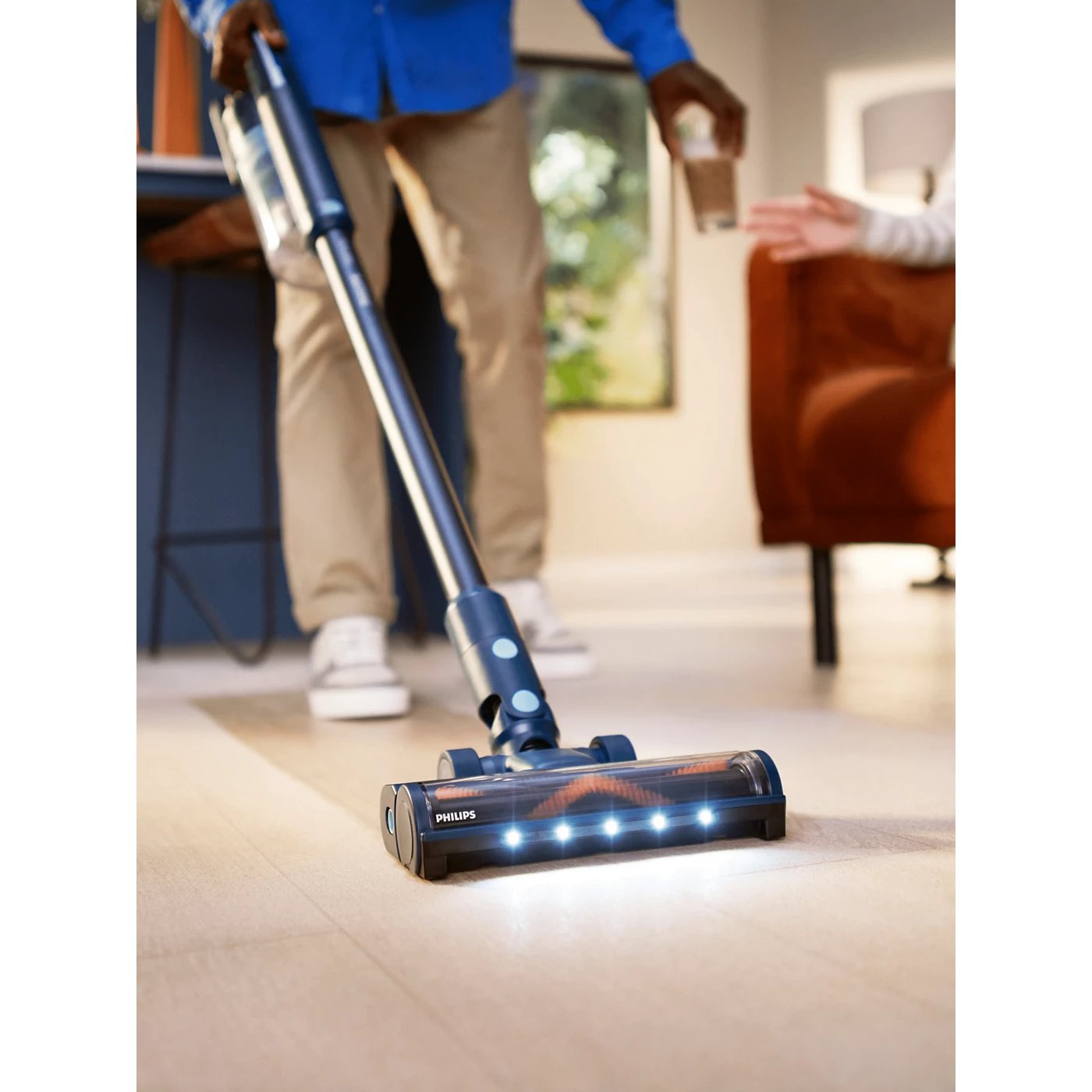 PHILIPS AQUA CORDLESS VACUUM CLEANER 5000 SERIES XC504161 thumbnail 6