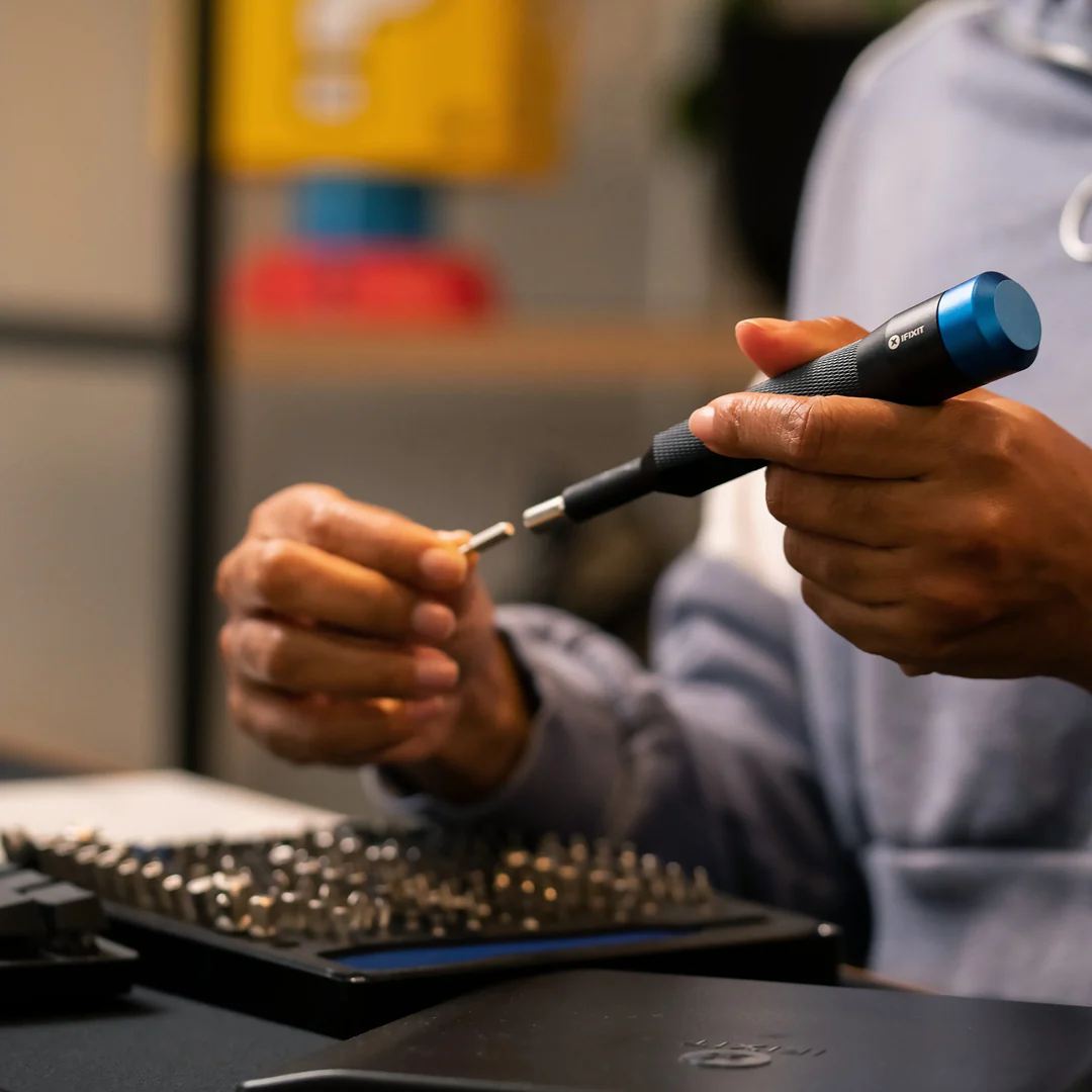 IFIXIT MANTA PRECISION BIT SET thumbnail 7