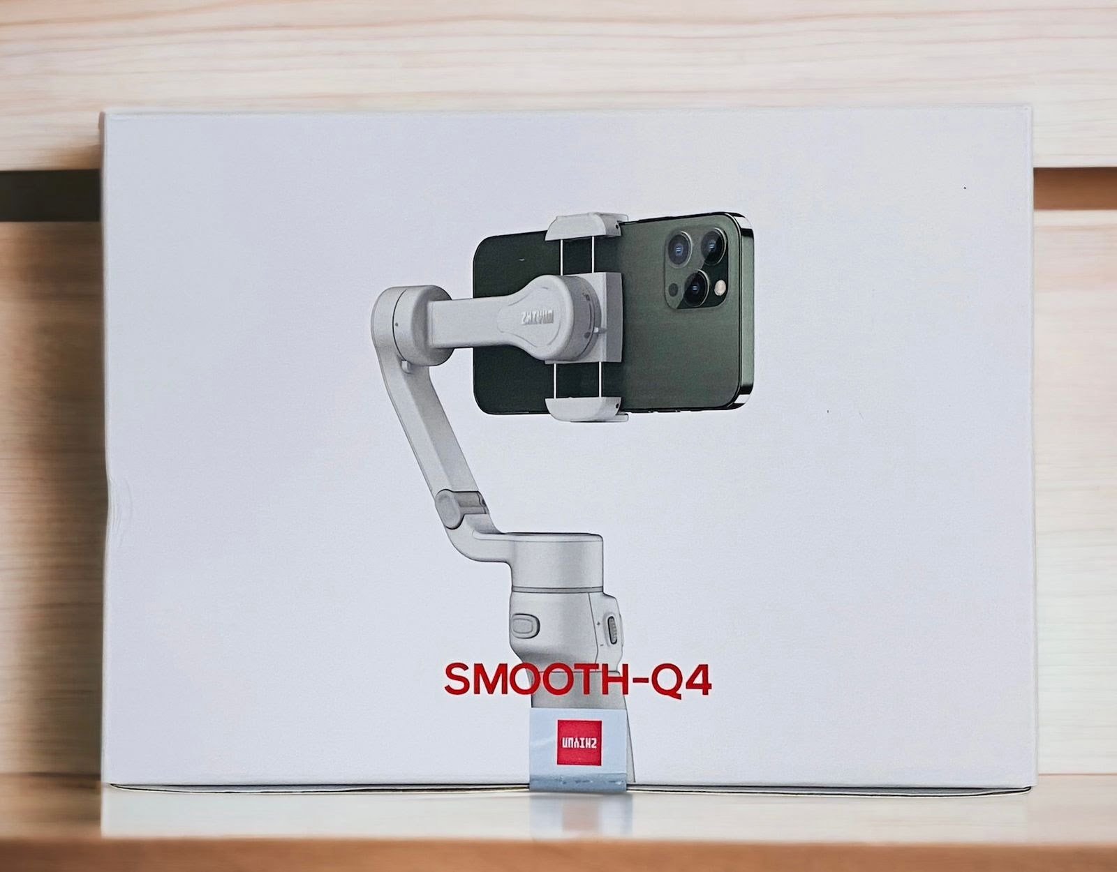 ZHIYUN SMOOTH-Q4 SMARTPHONE GIMBAL STABILIZER WHITE thumbnail 2