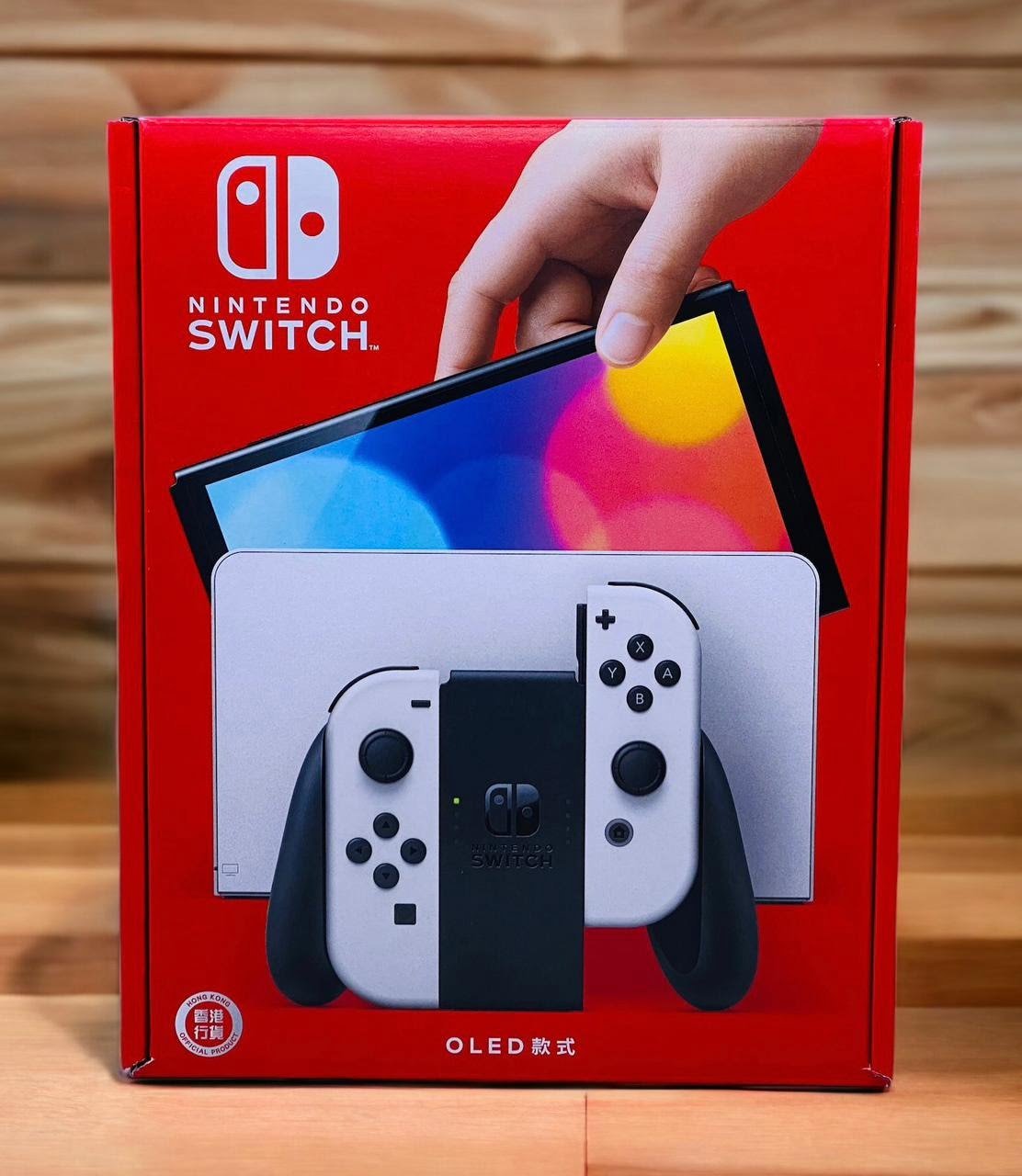 NINTENDO SWITCH OLED CONSOLE WITH WHITE JOY-CON thumbnail 2
