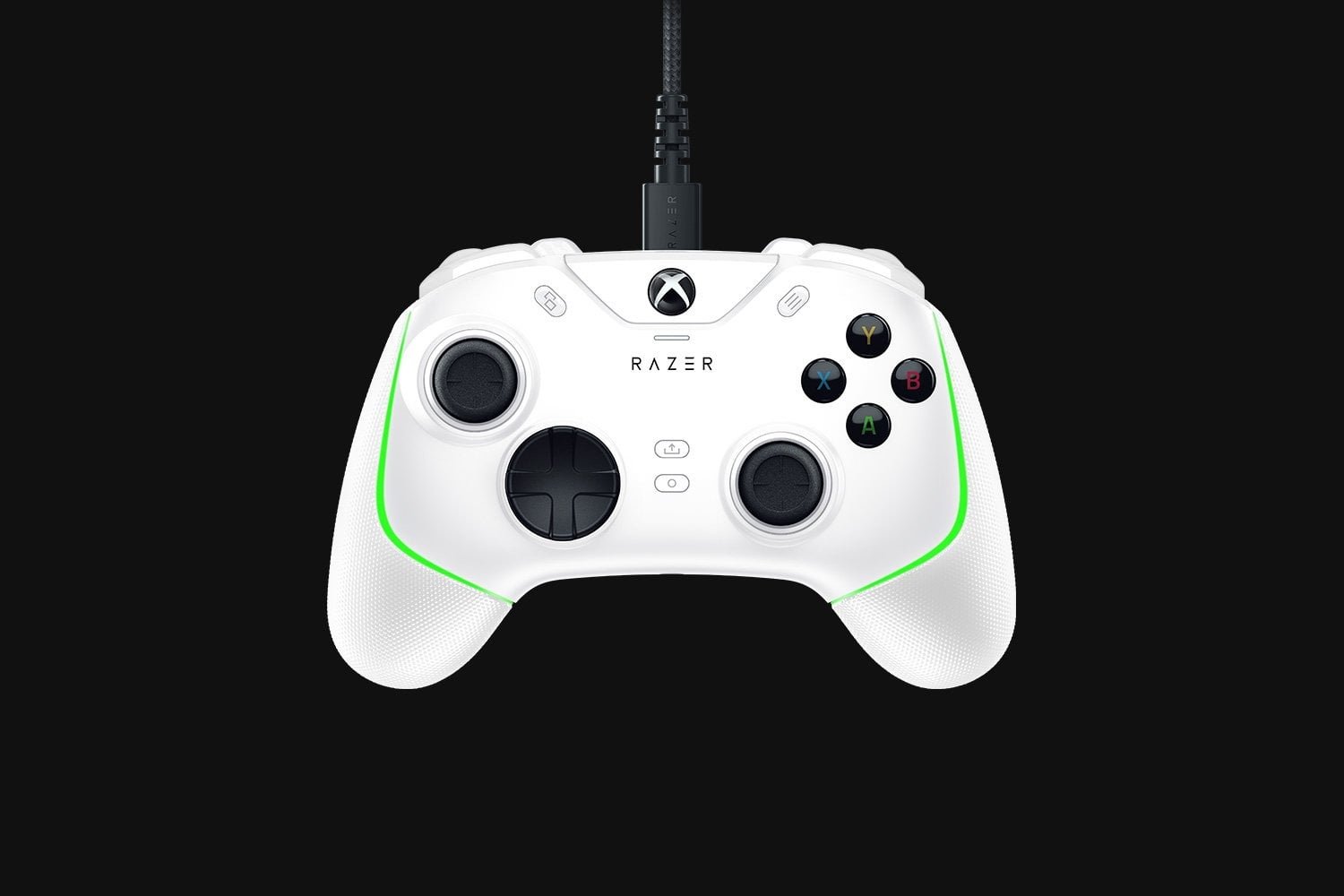 RAZER WOLVERINE V2 CHROMA CONSOLE CONTROLLERS WHITE RZ06-04010200-R3M1